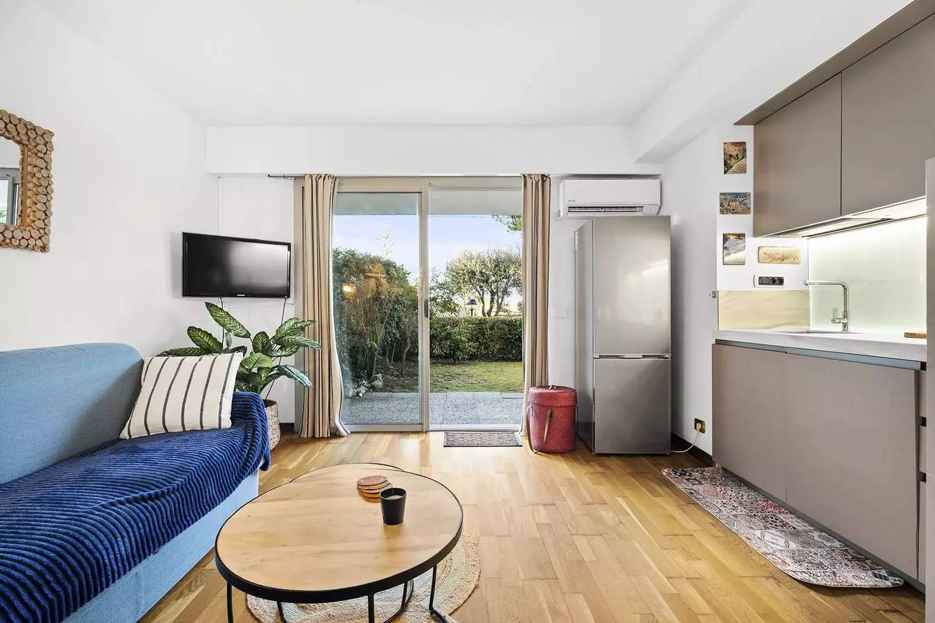 Entire apartment, Apartment 2 rooms, 2 beds. Antibes – Cap d'Antibes in Antibes, Cannes region