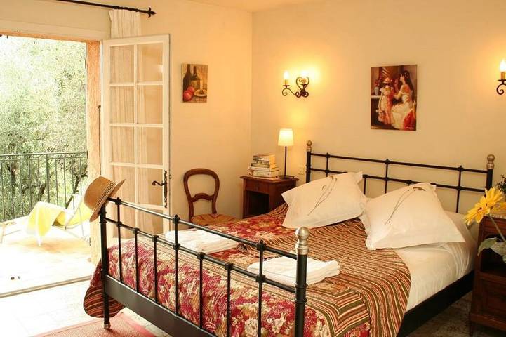 Gîte pour 5 personnes, avec balcon ainsi que jardin et piscine à Le Bar-sur-Loup - 2