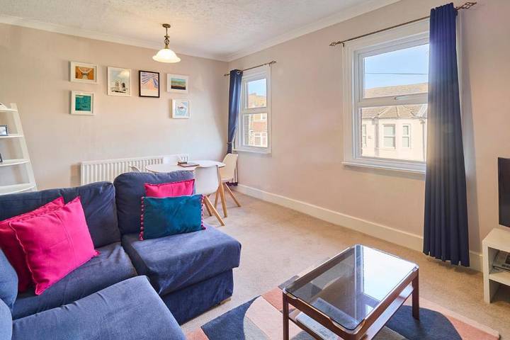 Ganze Wohnung, Host & Stay | Westbrook Road in Botany Bay, Kent