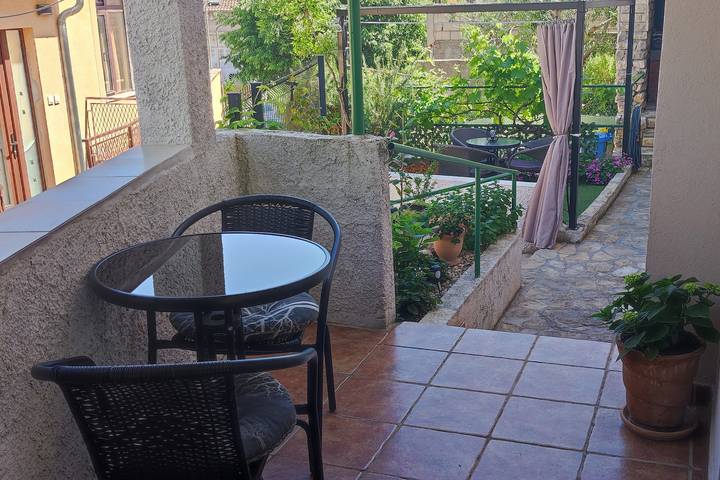 Vakantiewoning voor 3 personen, met balkon/terras, met huisdier in Šibenik