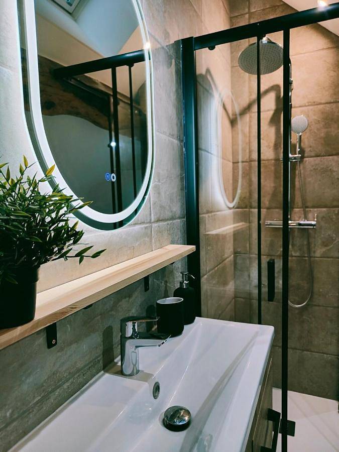 Location de vacances pour 4 personnes, avec terrasse, animaux acceptés à Couchey - 2