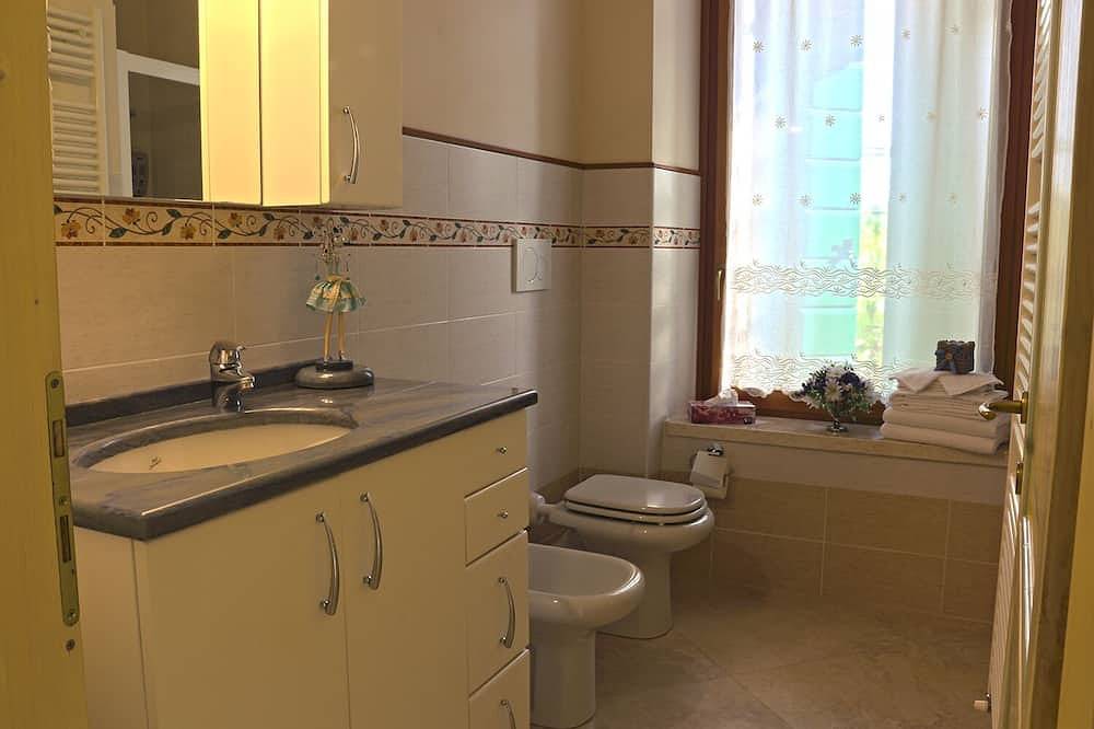 Appartement entier, À la Maison Blanche - Lavande in Negrar, Province de Vérone
