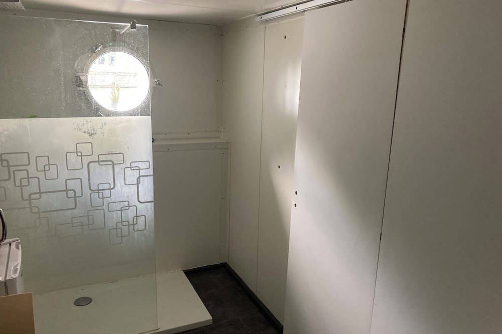 Chambre Chez L'habitant, sur une Péniche, à Lille, in Lille, Lille region