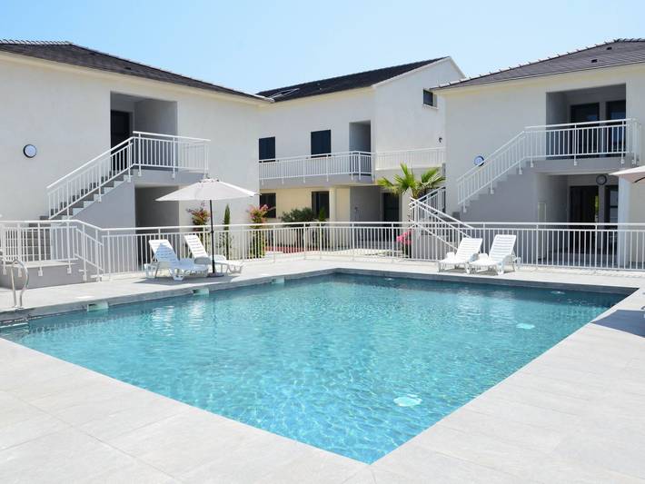 Gîte pour 4 personnes, avec terrasse et piscine, animaux acceptés à Santa-Lucia-di-Moriani - 3