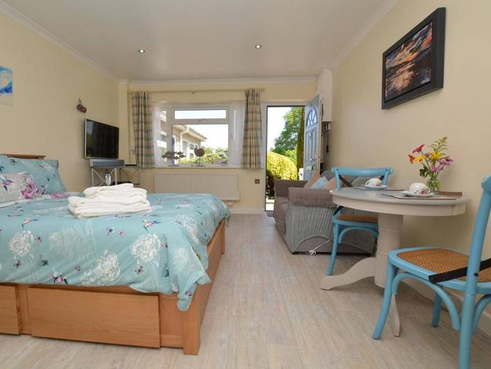 Holiday rental for 2 people, with pool, with pets in Charmouth