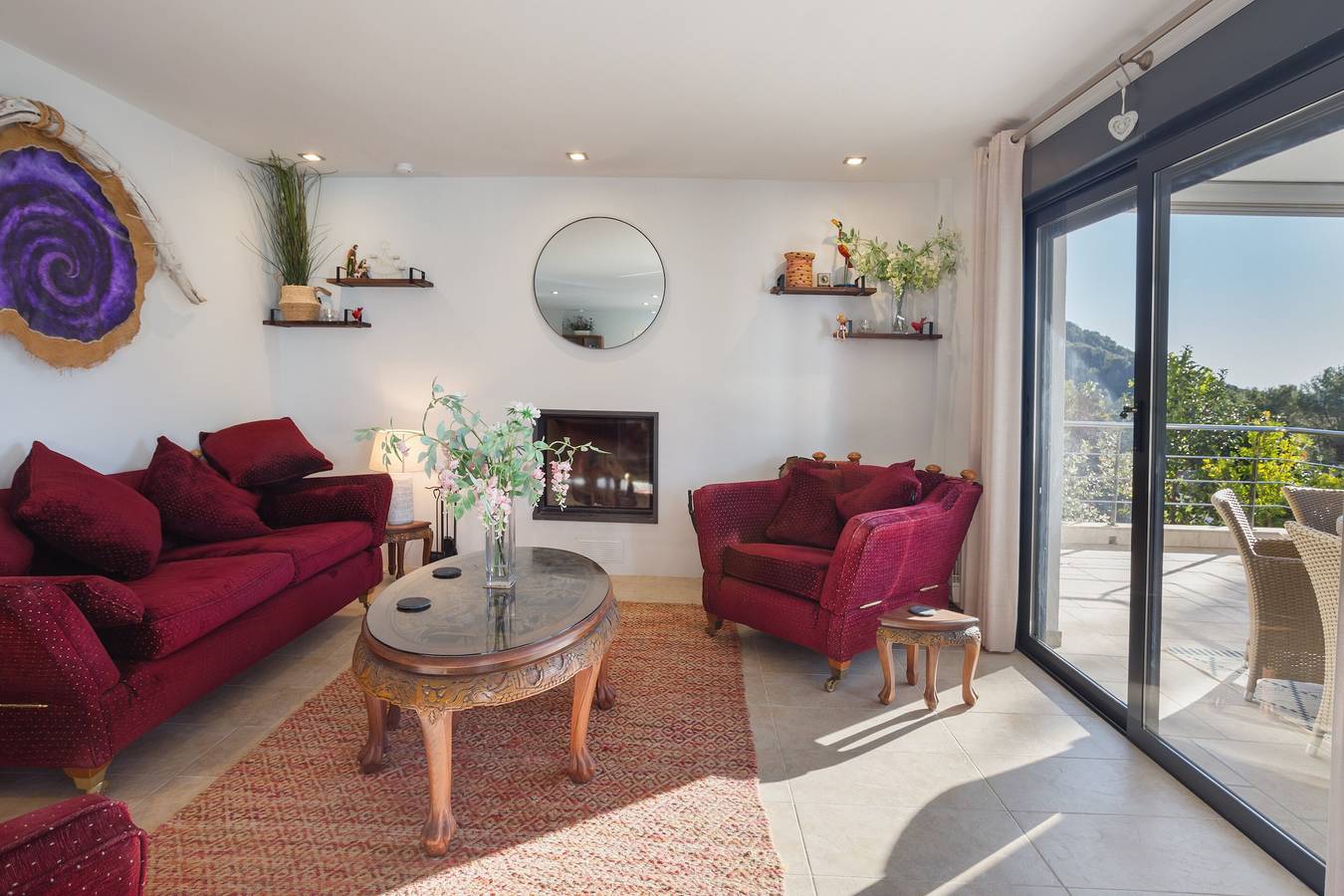 Casa vacanze 'Mountain View Villa' con vista sulle montagne, Wi-Fi e aria condizionata in La Drova, Barx