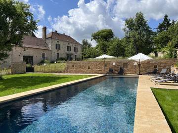 Chambre d’hôte pour 2 personnes, avec piscine et terrasse à Chapaize