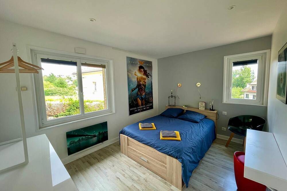 Appartement entier, Logement avec piscine et vue in Durtol, Parc naturel régional des Volcans d'Auvergne