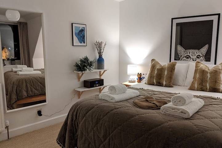 Ganze Wohnung, Hawick Central, gemütliche stilvolle Wohnung mit Holzofen. in Scottish Borders
