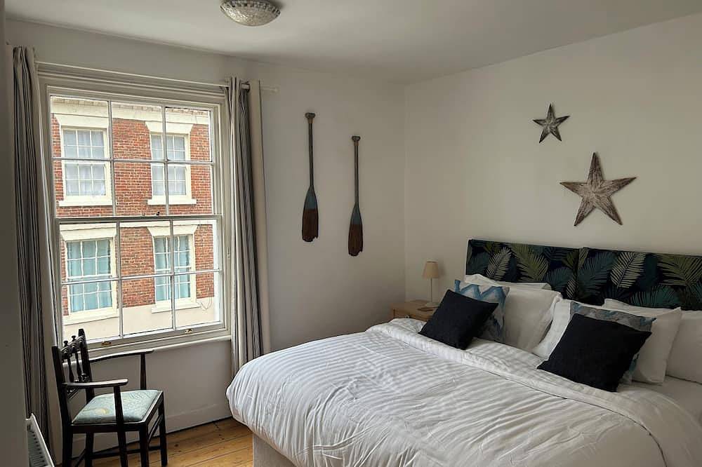 Stunning sea views set in Scarborough's Old Town in Scarborough, North York Moors National Park