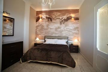 Villa for 8 People in Ermoupoli, Syros, Photo 1