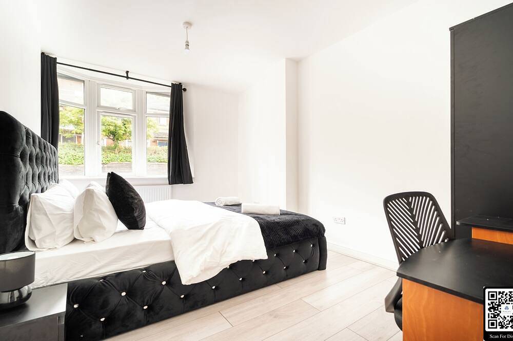 Ganze Wohnung, Lux 2Bdr Flat By Luton Station/Airport/City Centre - 30min to Kings X St Pancras in Luton, Chiltern Hills