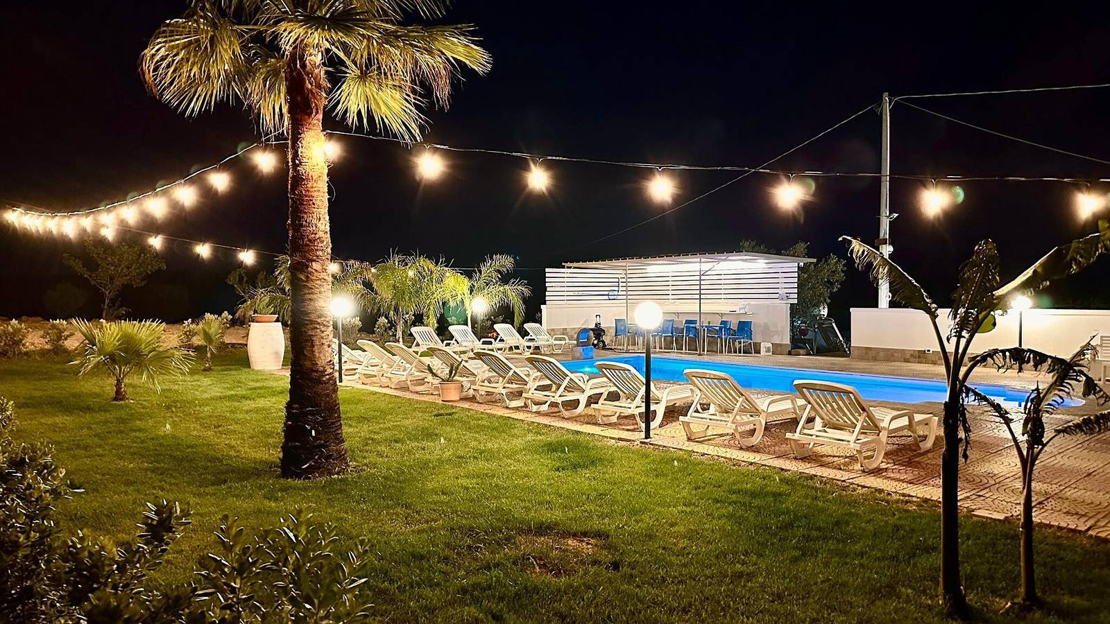Villa "Casa Vacanza Errante" con vista mare, piscina e Wi-Fi in Contrada Fiori, Menfi
