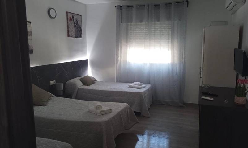 BnB für 4 Personen, mit Ausblick in Malaga - 3
