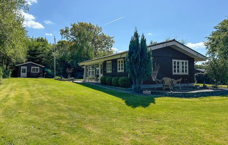 Ferienhaus für 8 Personen mit Terrasse in Louns, Farsø