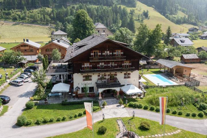 Hotel für 2 Personen, mit Pool und Ausblick sowie Garten und Sauna, mit Haustier - 1