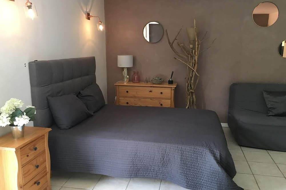 Appartamento intero, Special offer - ground floor - terrace - parking - internet in Corte Francia, Parco naturale regionale della Corsica