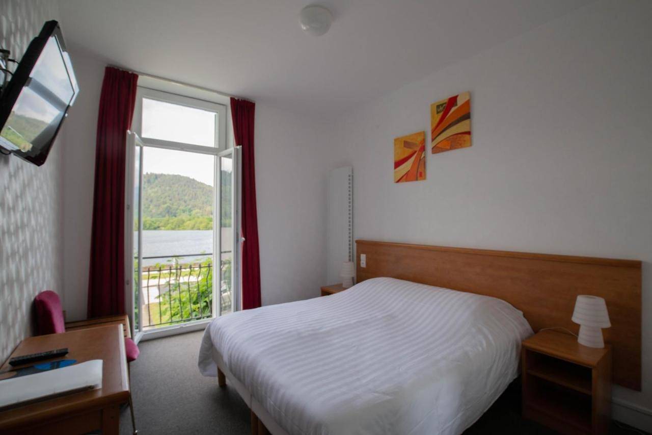 Hotel Bellevue in Chambon-sur-Lac, Parc naturel régional des Volcans d'Auvergne