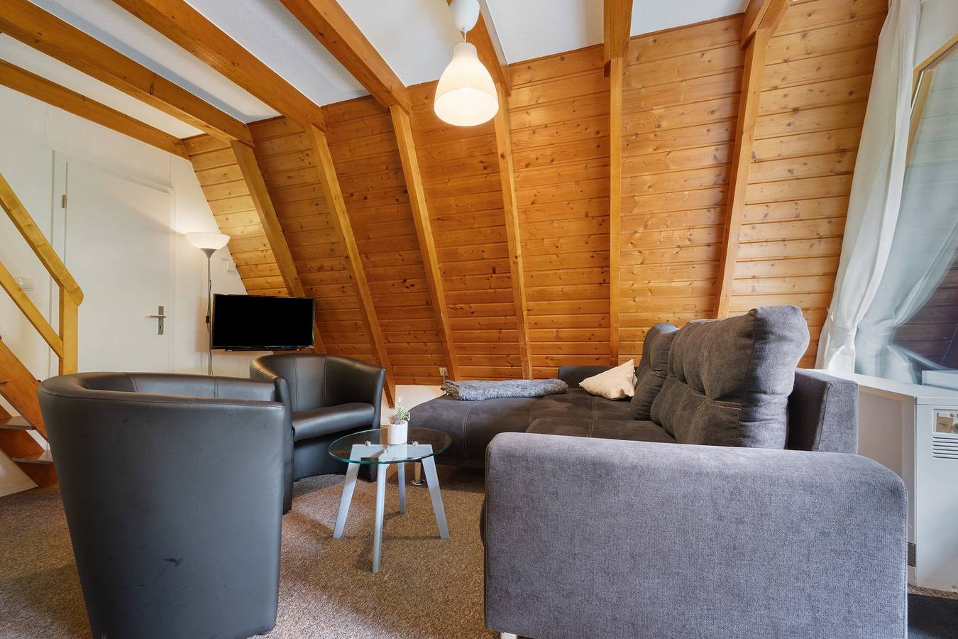 Vakantiehuis 'Ferienhäuser Am Waldschlößchen' met uitzicht op de bergen, een eigen terras, foto 8