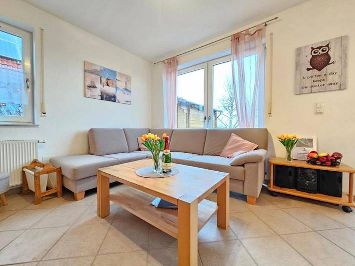 Ferienhaus für 5 Personen, mit Terrasse und Garten in Nesse - 2