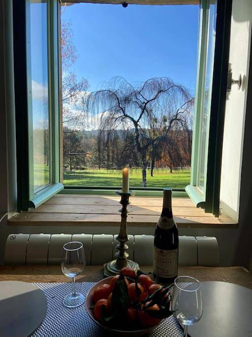 Location de vacances pour 2 personnes, avec vue et jardin à Quarré-les-Tombes - 3