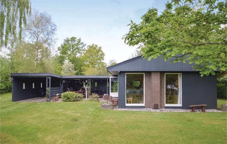 Ferienhaus für 4 Personen, mit Terrasse und Garten in Hvalpsund - 2