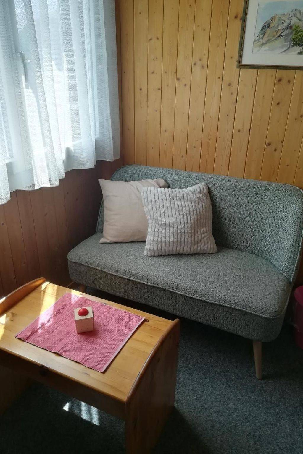 Ganze Wohnung, Chalet Böbs 4-Bettwohnung im Parterre in Lauterbrunnen, Grindelwald und Umgebung