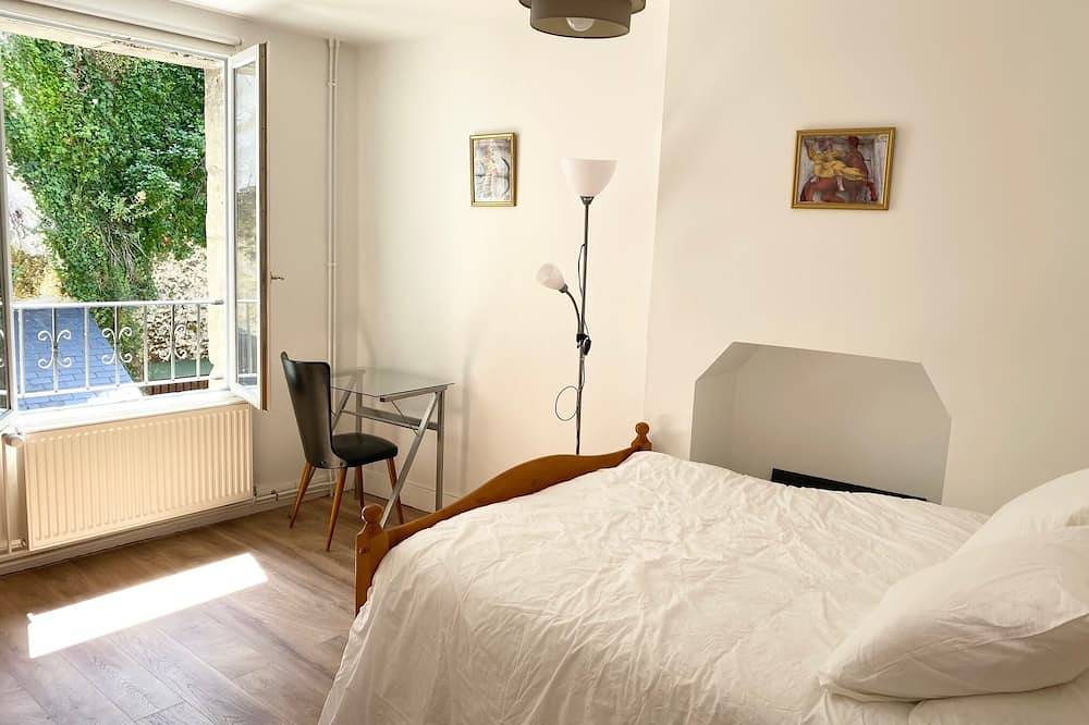 La Maison des Remparts - Gite Pour 8 Pers a Loches in Loches, Loches region