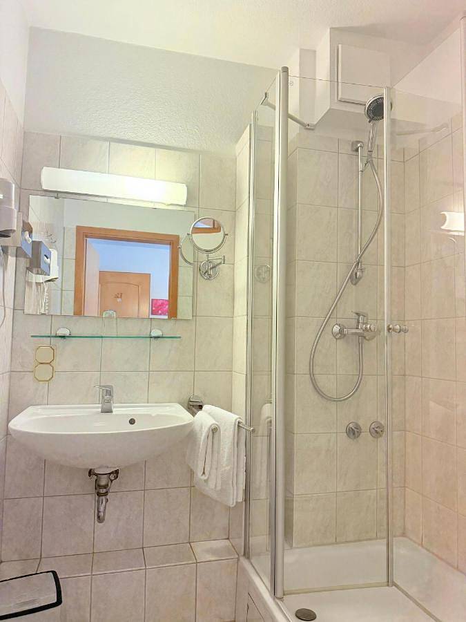 Hotel Alt Oesselse in Laatzen, Hannover und Umgebung