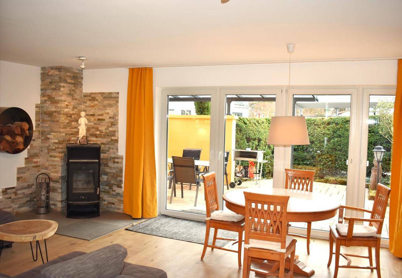 Cały apartament, Studio with Terrace in Schlierbach, Heidelberg