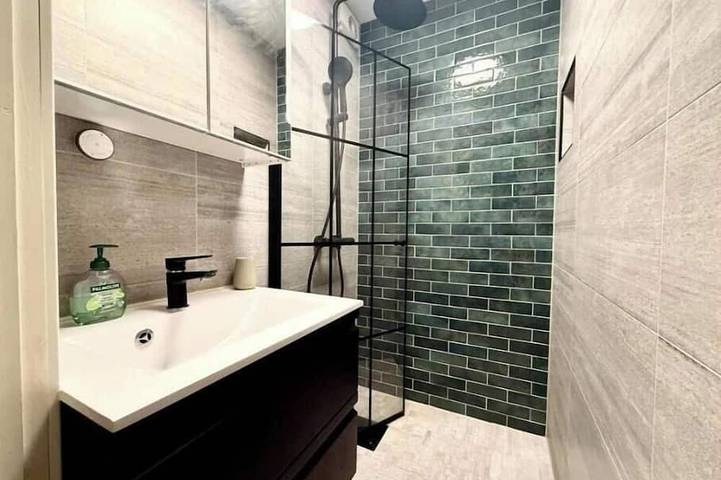 Ganze Wohnung, Rustic charm in the heart of Trondheim – comfortable apartment with free parking in Trondheim