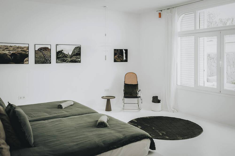 Lanzarote hideaway - luxury villa, private heated pool and gym in Tiagua, Teguise
