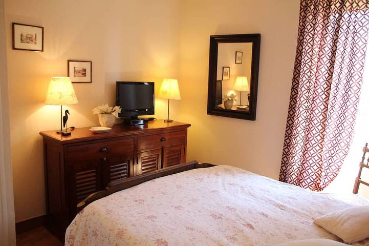 Location de vacances pour 14 personnes, avec jardin, animaux acceptés à Jumilhac-le-Grand - 3