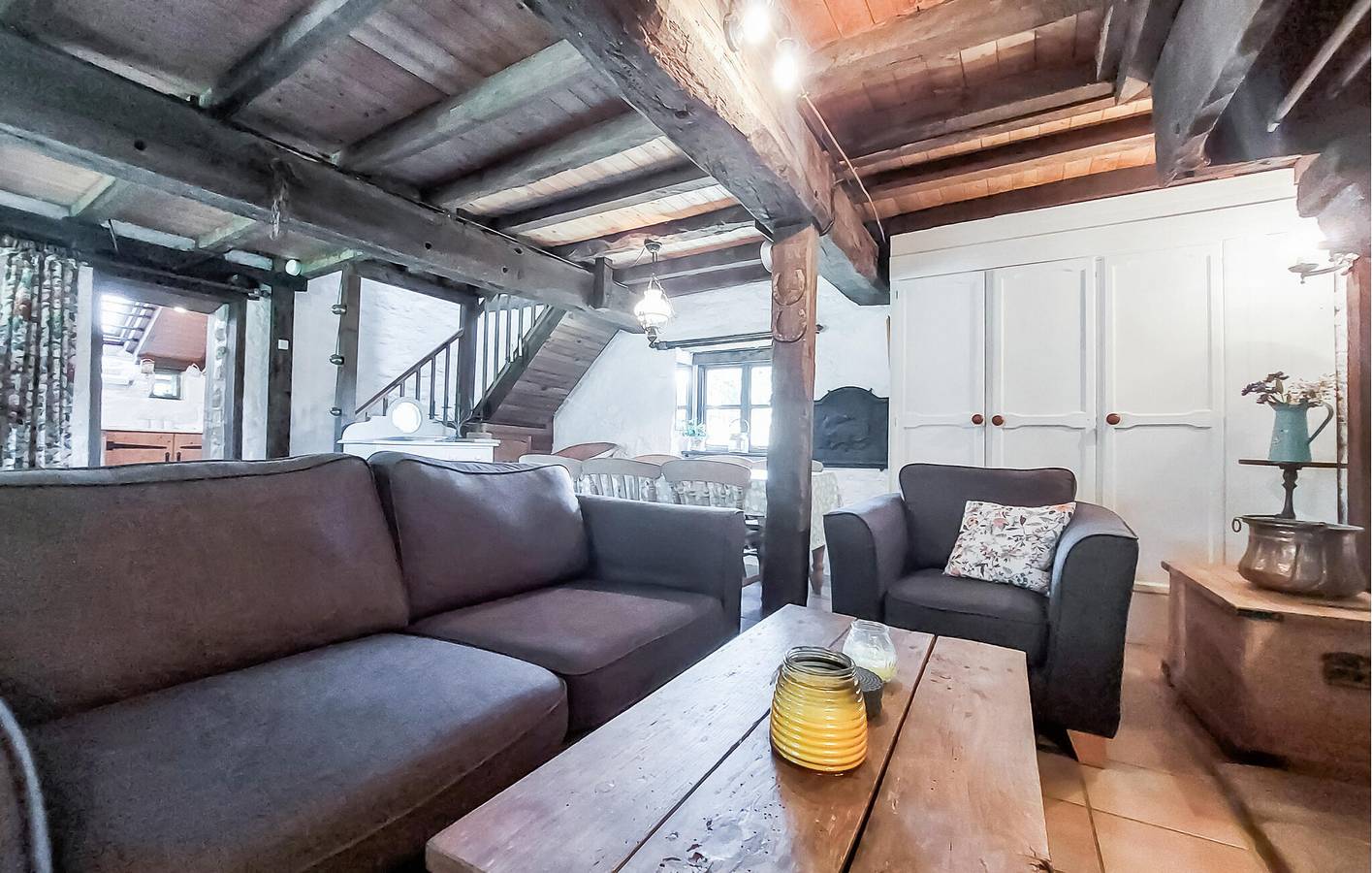 Riverside Retreat with Garden & Parking - 500m to Le Beuvron in Le Ferré, Fougères-Vitré