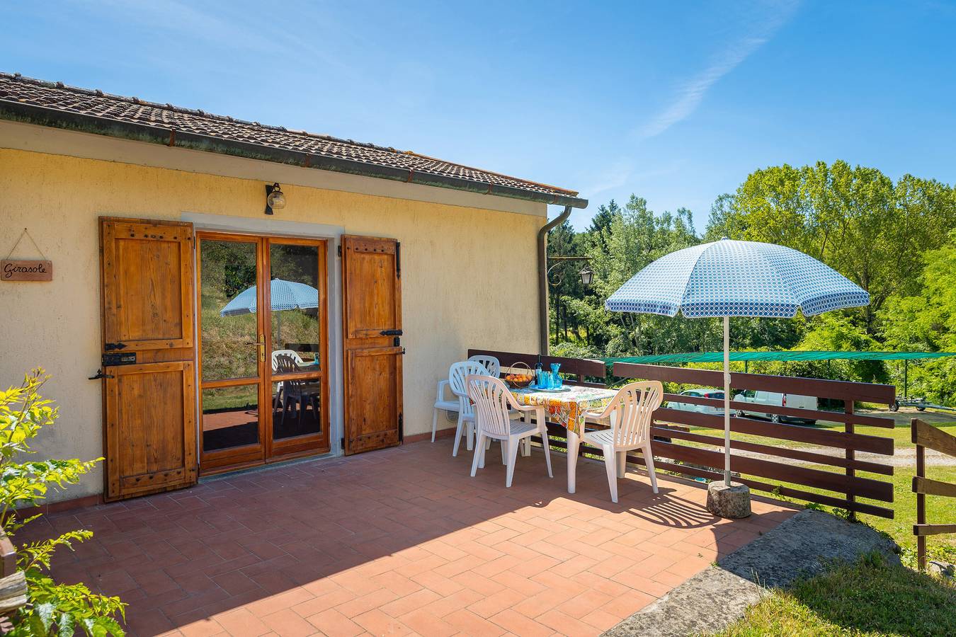 Holiday Home 'Poggio4' with Shared Pool, Private Terrace and Wi-Fi in Fauglia, Italian Riviera