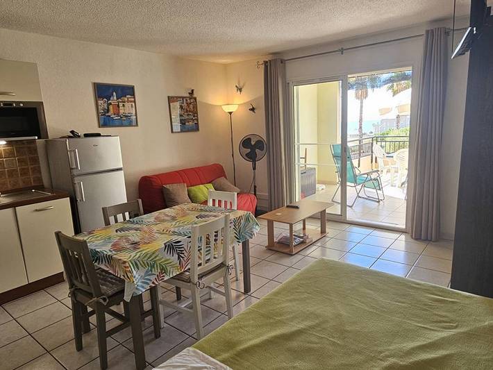 Appartement entier, Studio Confortable à Climatiseur, Piscine Résidentielle in Sari-Solenzara, Arrondissement de Sartène