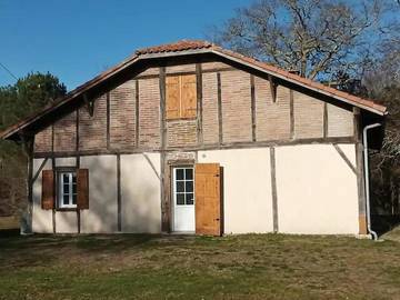 Gîte pour 14 personnes, avec jardin et vue, adapté aux familles à Castets (Landes)