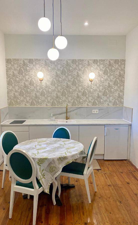 Casa rural para 5 personas, con Balcón además de Terraza y Vistas en Benavente y Los Valles - 2