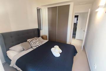 Apartment for 6 People in El Paraiso Torrevieja, Torrevieja, Photo 3