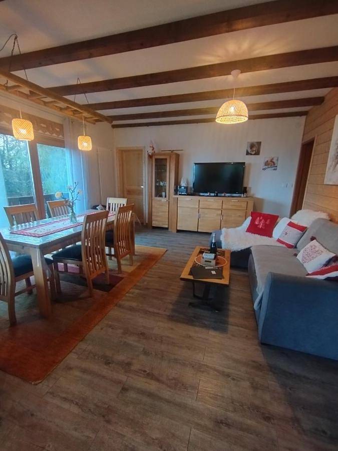 Chalet pour 6 personnes, avec vue et jardin