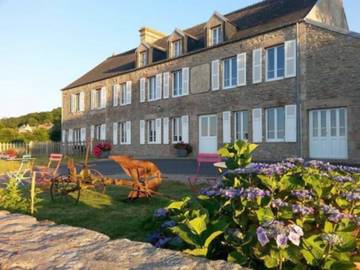 Hôtel pour 3 personnes, avec jardin, animaux acceptés à Omonville-la-Petite