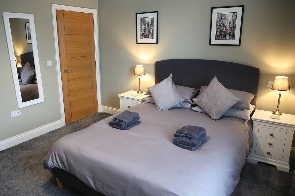 Ganze Wohnung, 4 Bedroom Duplex Apartment over 2 floors sleeps 8, in York, Yorkshire und the Humber