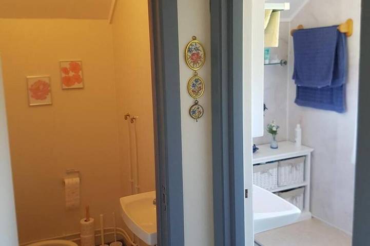 Ferienhaus für 8 Personen, mit Balkon und Sauna sowie Garten in Senja - 4