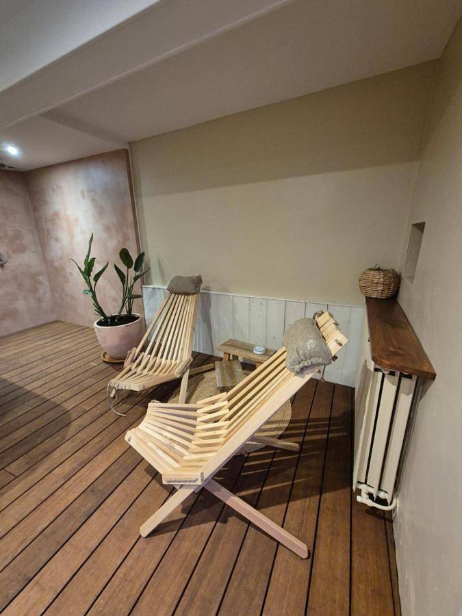 Chambre d’hôte pour 2 personnes, avec vue ainsi que jardin et piscine, animaux acceptés dans le Lot-et-Garonne - 2