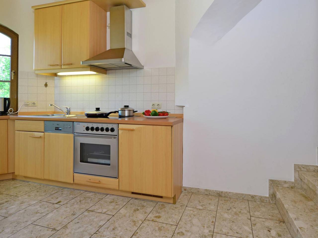 Ganze Wohnung, Quaint Apartment in Eimelrod near Lake and Water Sports in Eimelrod, Willingen