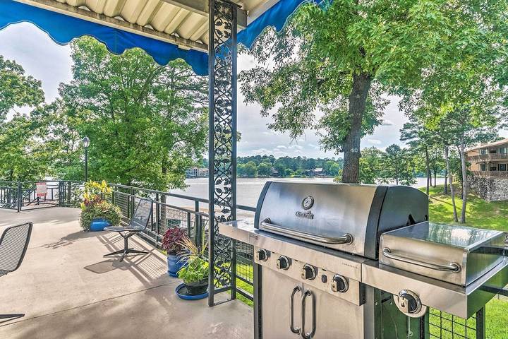 Vacation rental for 6 people, with pool and balcony in Hot Springs