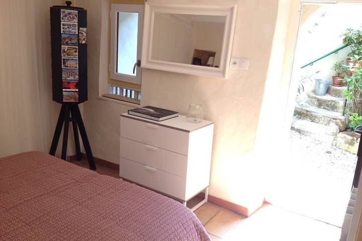 Location de vacances pour 5 personnes, avec jardin et balcon à Fontarèches - 2