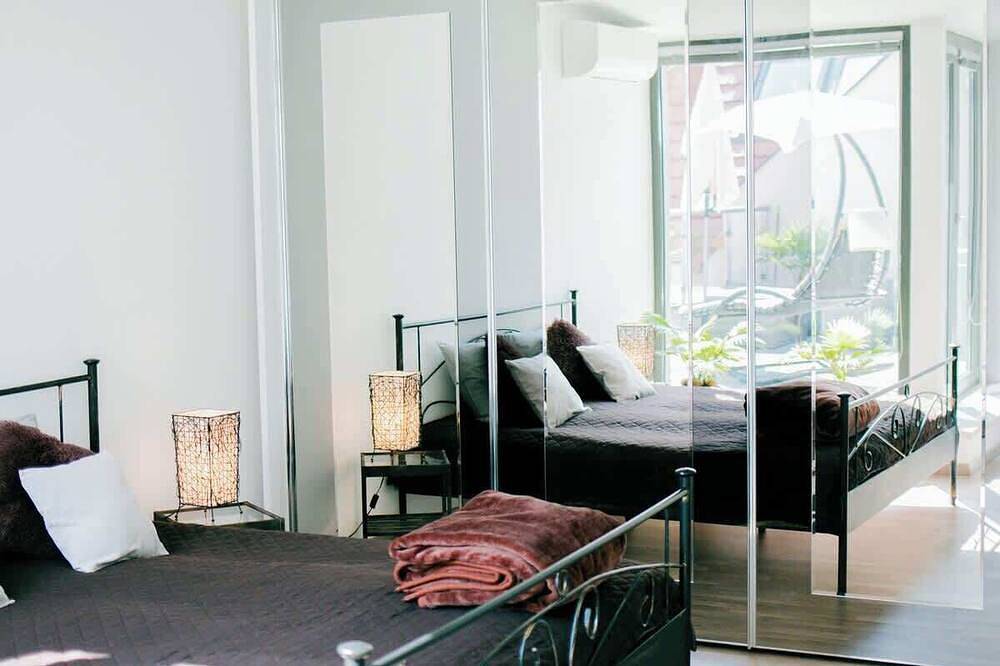 Ganze Wohnung, Heart of the Old Town apt w/ stunning castle view in Bratislava, Bratislava und Umgebung