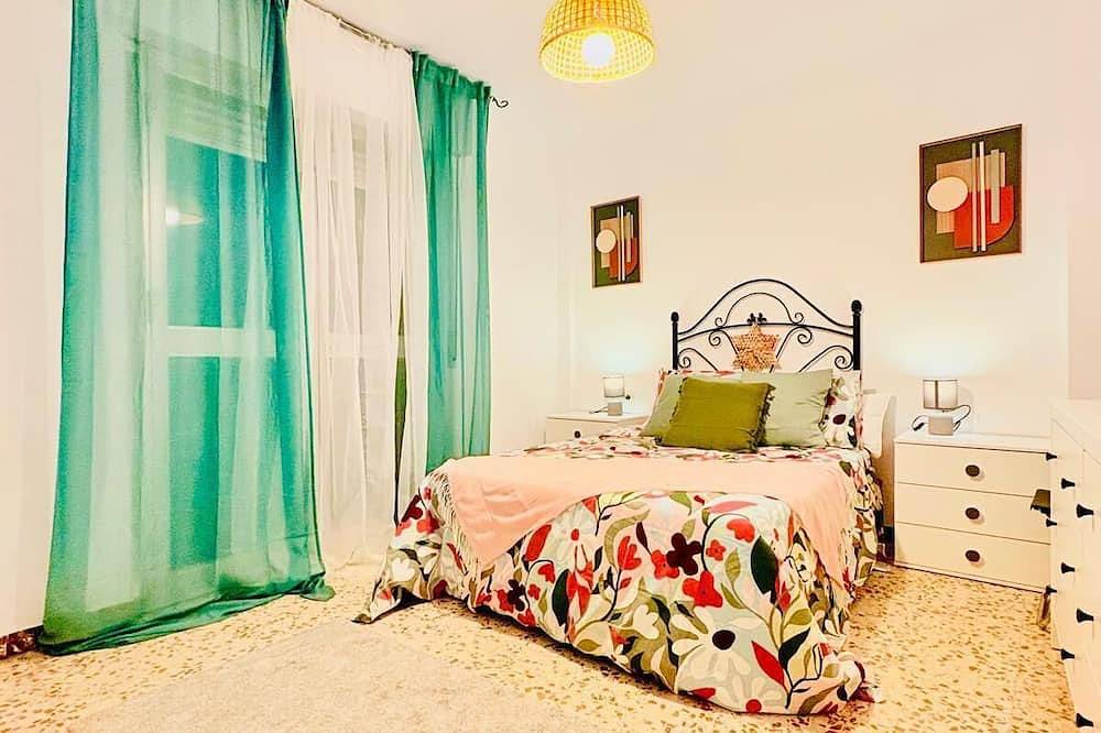Bright House in the Heart of Dos Hermanas in Dos Hermanas, Sevilla Province