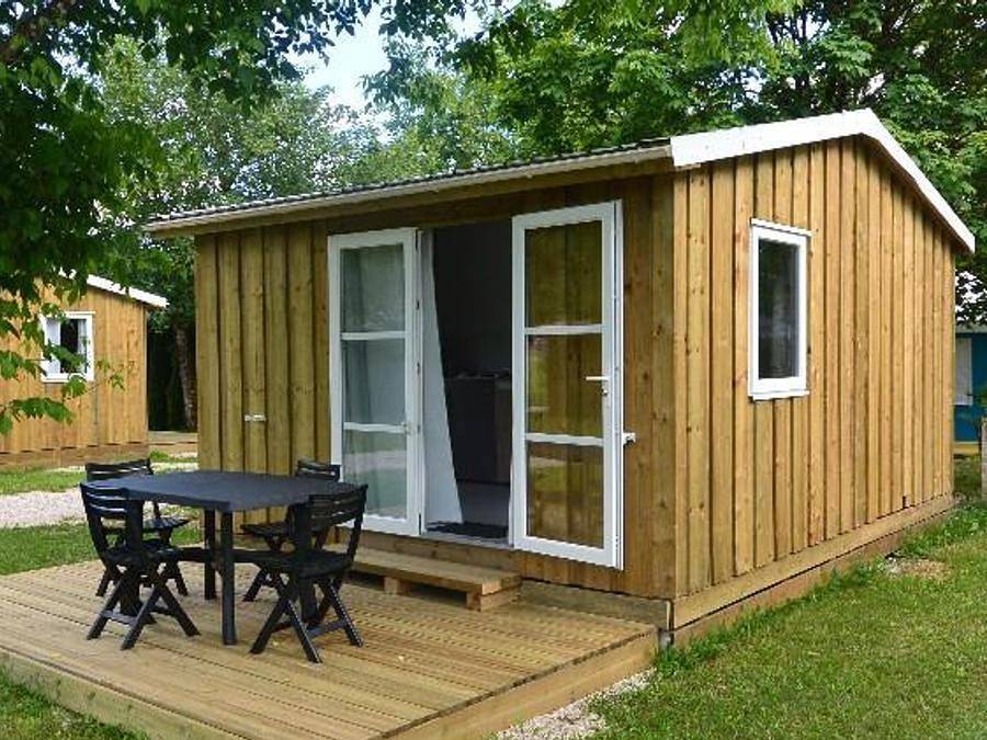 Camping Sous Doriat - Chalet 5 personas - Cabina de 2/5 plazas Gama Eco in Monnet-la-Ville, Jura